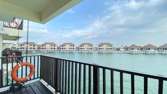 Ark Goldcoast Resort Σεπάνγκ Εξωτερικό φωτογραφία